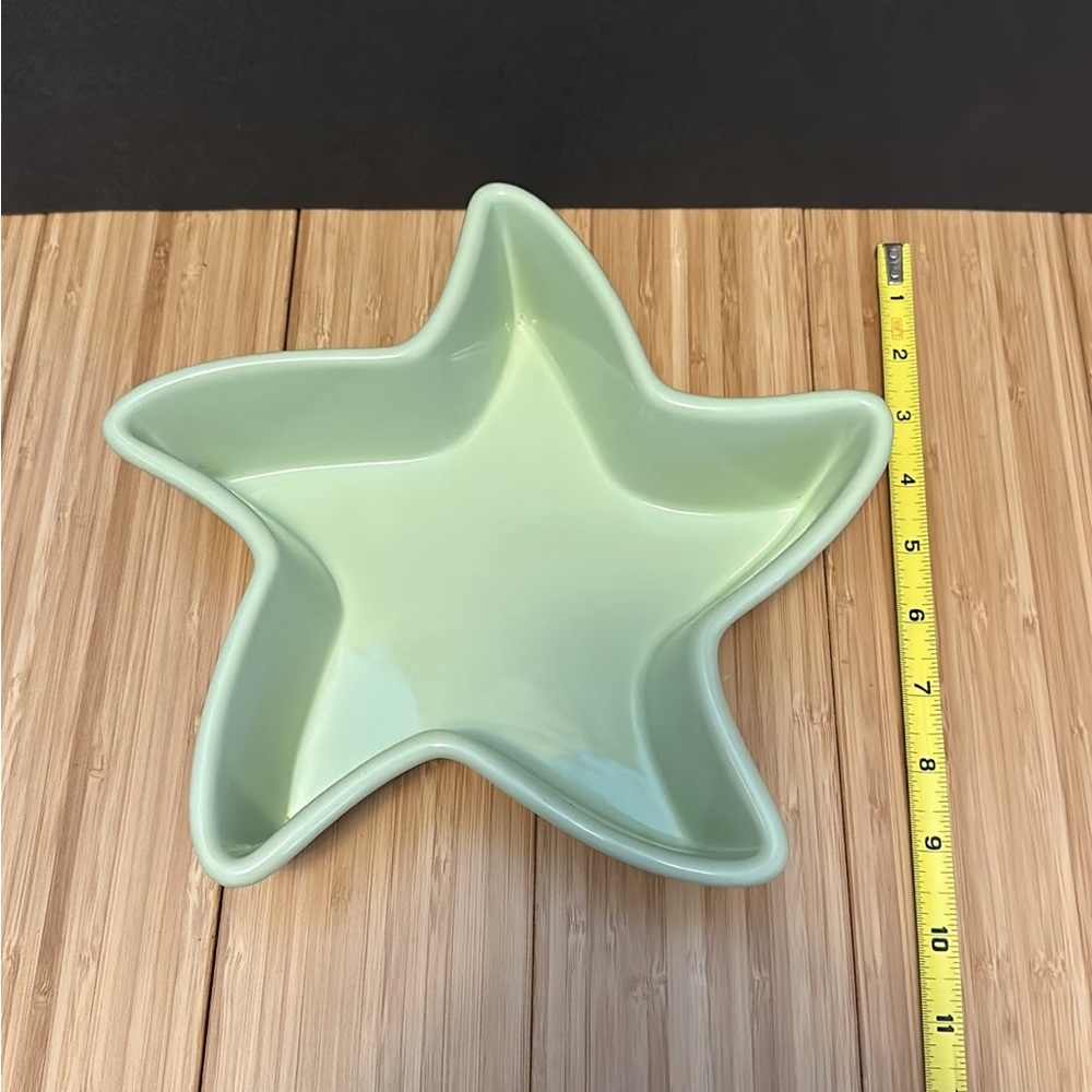 Chantal 1 quart Green Shooting Star baking serving dish 10 Inch